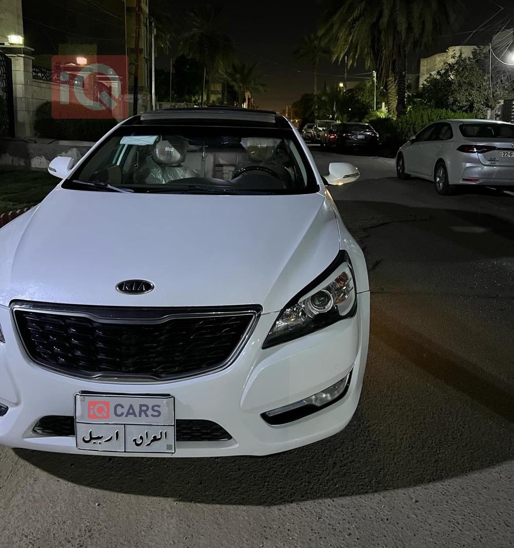 كيا كادينزا